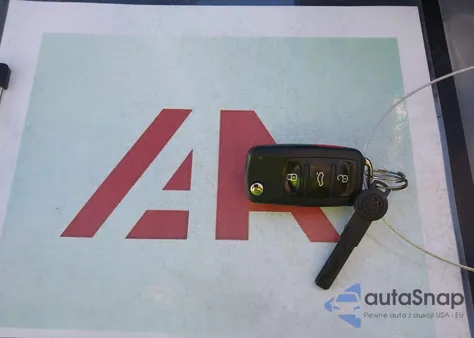 2018 Volkswagen Passat 2.0T R-Line/2.0T S from USA, damaged, VIN 1VWAA7A36JC015585